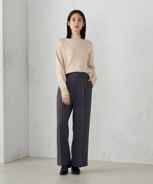 COMME CA ISM(コムサイズム)の「バックスリット ハイネックニット(ニット/セーター・レディース・ベージュ/ネイビー/モカ・MEDIUM/LARGE)」の16枚目の写真