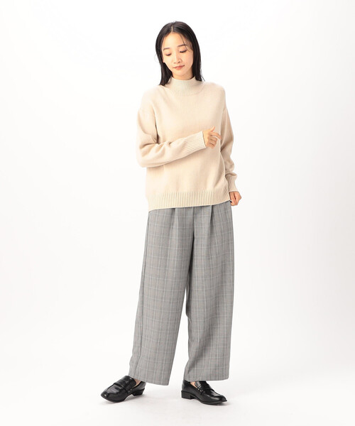 COMME CA ISM(コムサイズム)の「バックスリット ハイネックニット(ニット/セーター・レディース・ベージュ/ネイビー/モカ・MEDIUM/LARGE)」の19枚目の写真