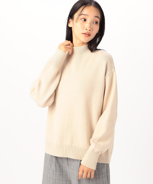 COMME CA ISM(コムサイズム)の「バックスリット ハイネックニット(ニット/セーター・レディース・ベージュ/ネイビー/モカ・MEDIUM/LARGE)」の20枚目の写真
