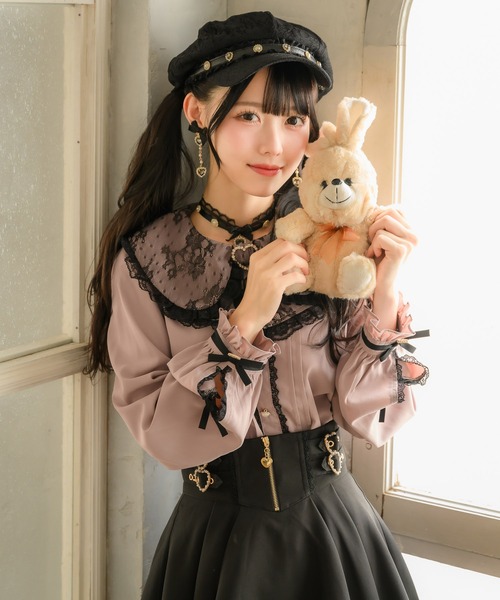 ROJITA(ロジータ)の「ゆらゆらパールリボンイヤリング(イヤリング・レディース・ピンク/ブラック・FREE)」の12枚目の写真