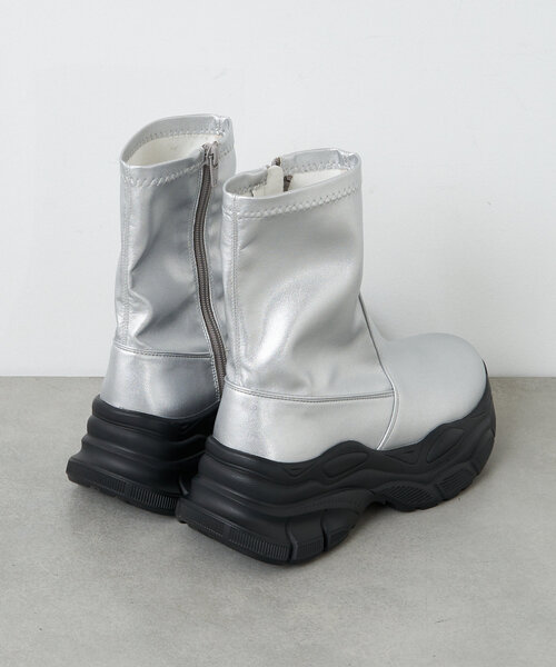 CIAOPANIC（チャオパニック）の「スニーカーソールミドルブーツ（ブーツ・レディース・ブラック/シルバー・SMALL/MEDIUM/LARGE）」の20枚目の写真