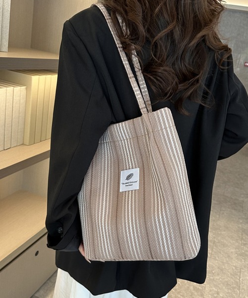 STYLEBLOCK（スタイルブロック）の「ストライプ調トートバッグ（トートバッグ・レディース・ブラック/カーキ/グレー/ブルー/パープル/グリーン/ピンク・FREE）」の4枚目の写真