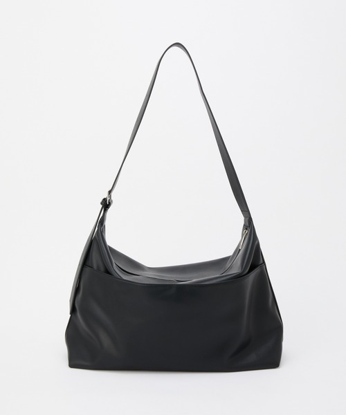 COLONY 2139(コロニートゥーワンスリーナイン)の「ソフトレクタングルバッグ(ショルダーバッグ・レディース・ブラック/シルバー・FREE)」の5枚目の写真