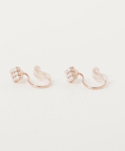 itam(アイタム)の「【itam】アイタム/ パールノンホールピアス /金属アレルギー対応(イヤリング・レディース・ゴールド/ピンクゴールド/シルバー・FREE)」の7枚目の写真
