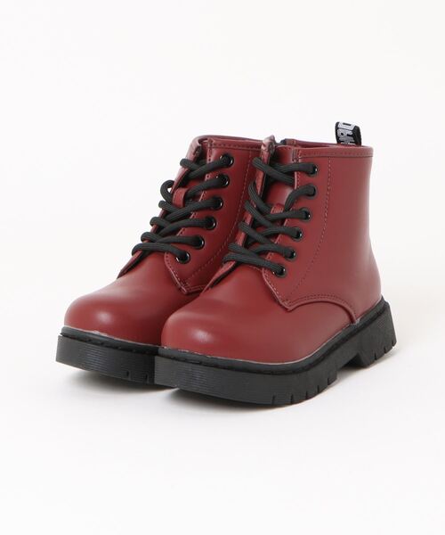 MAD FOOT(マッドフット)の「MADFOOT! マッドフット キッズ レースアップショートブーツ【高反発クッション】 240012(ブーツ・キッズ・ブラック/バーガンディー・19.0cm/18.0cm/17.0cm)」の1枚目の写真