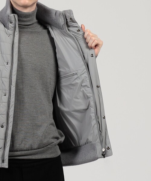 HERNO（ヘルノ）の「■HERNO ストレッチナイロン ベストアウター（ダウンベスト・メンズ・ネイビー/グレー・48/50）」の7枚目の写真