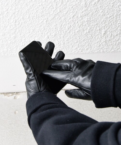SHIPS any(シップス エニィ)の「SHIPS any:〈タッチパネル対応〉ラムレザー グローブ◇(手袋・メンズ・ブラック・ONE SIZE)」の5枚目の写真