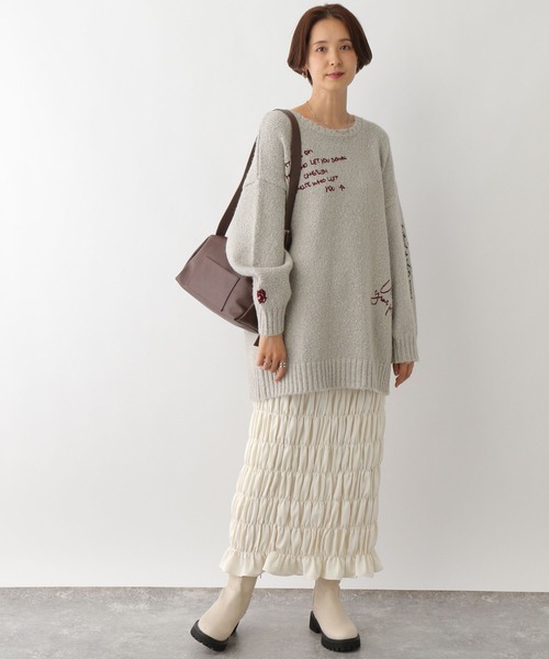 LEPSIM(レプシィム)の「無地シャーリングスカート2 147554(スカート・レディース・アイボリー/チャコールグレー・FREE)」の8枚目の写真