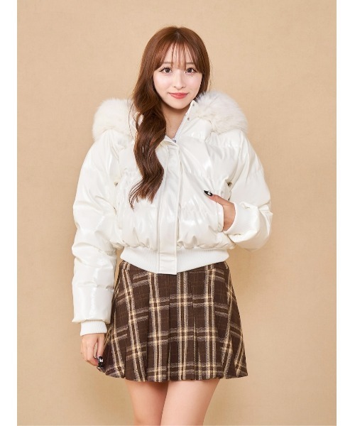 Darich（ダーリッチ）の「フェイクパテントレザーダウン