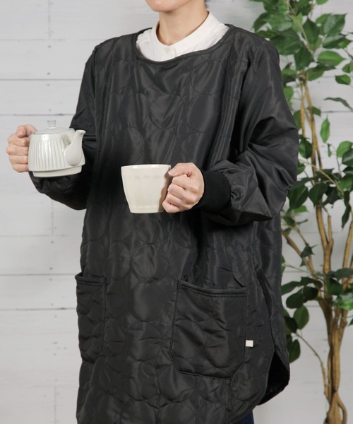 studio CLIP（スタディオクリップ）の「ボアキルト割烹着（エプロン・レディース・その他1/その他2/その他3・FREE）」の3枚目の写真