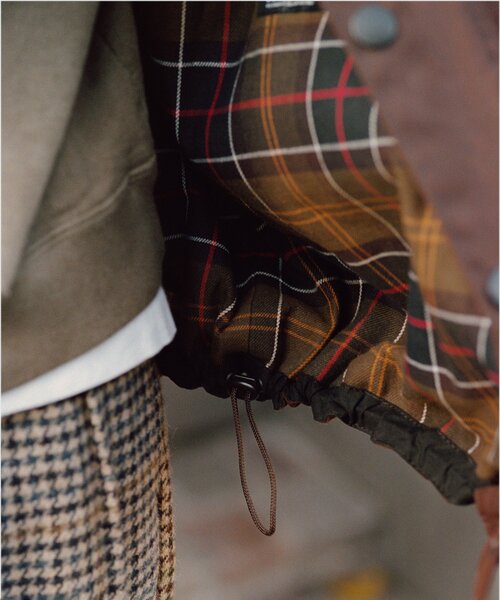 Barbour（バブアー）の「BARBOUR / バブアー × JS 別注 トランスポート ジャケット（ブルゾン・メンズ・ブラウン/カーキ・38/36/40）」の20枚目の写真