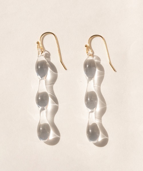 HARIO Lampwork Factory（ハリオランプワークファクトリー）の「【HARIO Lampwork Factory】ピアス リキッド（ピアス（両耳用）・レディース・クリア・フリー）」の2枚目の写真