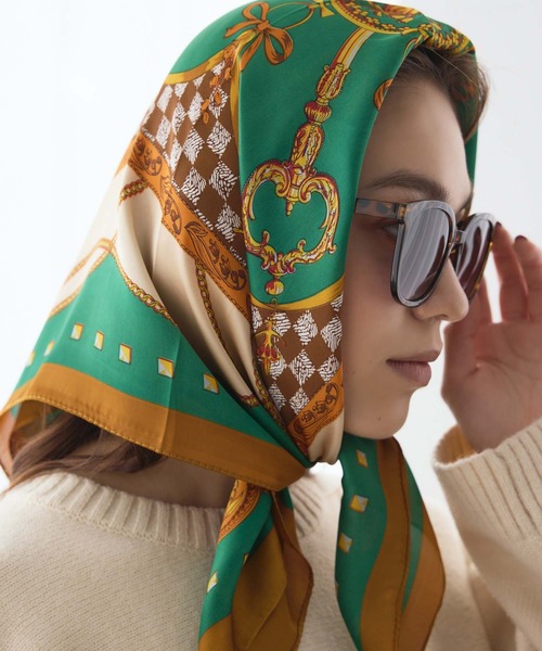 Edit Sheen(エディットシーン)の「ロイヤルキープリントスカーフ(ストール/ショール・レディース・ブラウン/ゴールド/ブルー・FREE)」の11枚目の写真