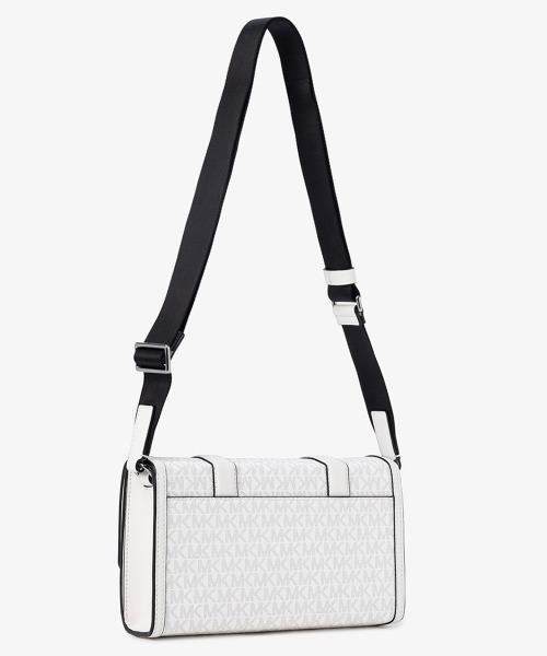 MICHAEL KORS（マイケルコース）の「COOPER エンベリッシュ トランク