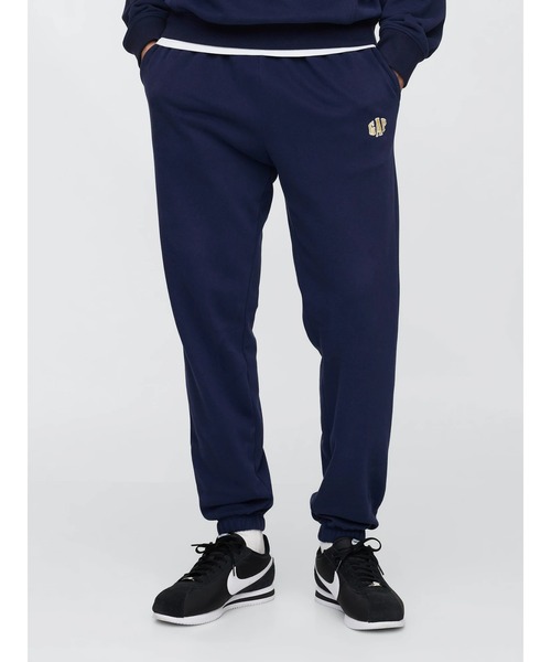 GAP（ギャップ）の「ヴィンテージソフト ロゴジョガーパンツ（スウェットパンツ・メンズ・ネイビー/ベージュ/レッド/ブラウン・S/L/M/XL/XS）」の4枚目の写真