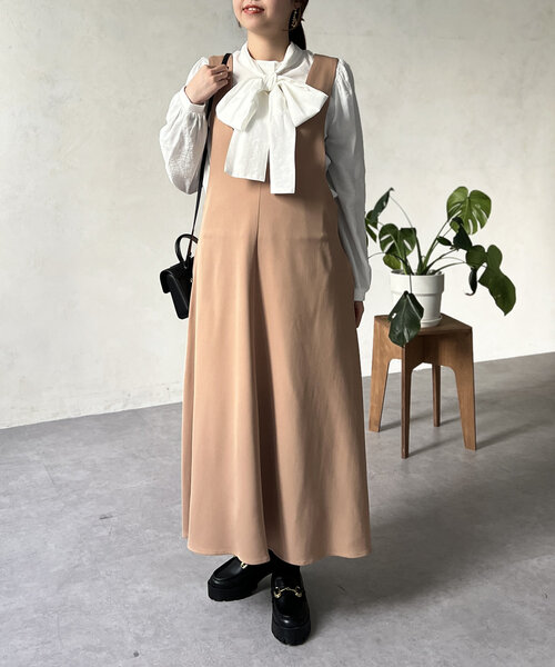 Chez toi(シェトワ)の「ジャンスカワンピース(つなぎ/オールインワン・レディース・ベージュ/ネイビー/ライトグレー・FREE)」の14枚目の写真