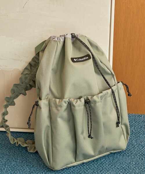 FREAK'S STORE（フリークスストア）の「Columbia×FREAK'S STORE/コロンビア 限定展開　Woolley Cove Body Bag/別注 ウーリー コーブ ボディー バッグ（バックパック/リュック・レディース・ベージュ/オリーブ/ブラック・ONE SIZE）」の22枚目の写真