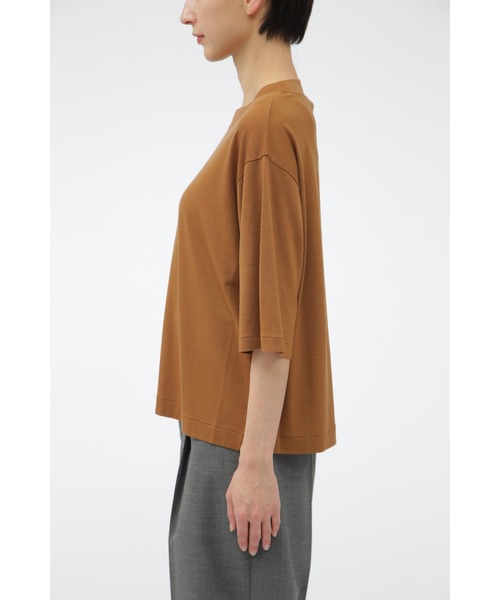 MARGARET HOWELL(マーガレットハウエル)の「SUPERFINE WOOL JERSEY(Tシャツ/カットソー・レディース・スモークグレー/キャメル・2)」の10枚目の写真