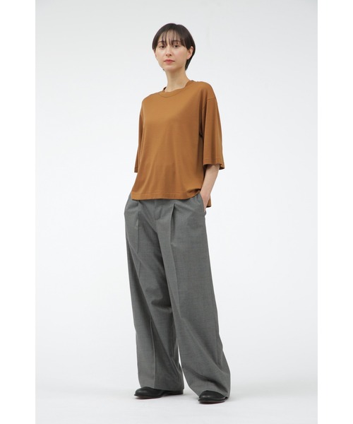 MARGARET HOWELL(マーガレットハウエル)の「SUPERFINE WOOL JERSEY(Tシャツ/カットソー・レディース・スモークグレー/キャメル・2)」の11枚目の写真
