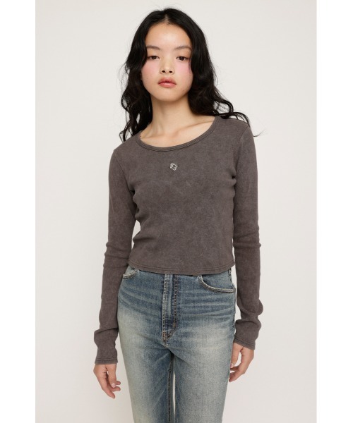 SLY（スライ）の「AGING COMPACT TOPS エージング コンパクト トップス 春服（Tシャツ/カットソー・レディース・ブラウン/ピンク/ネイビー/ブラック・FREE）」の13枚目の写真