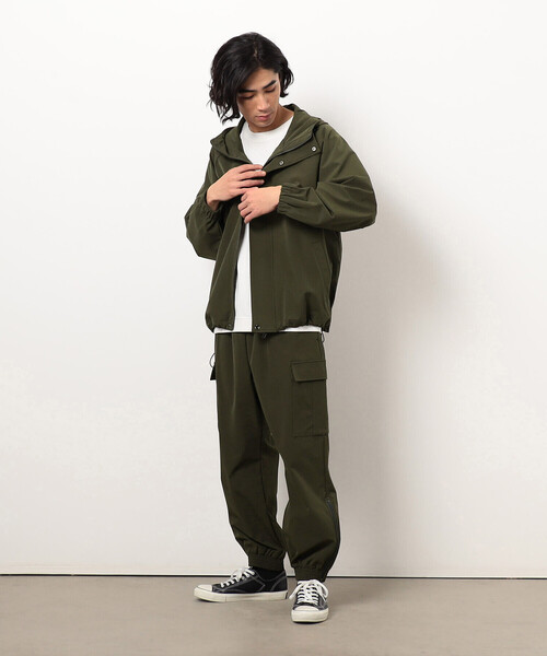 Purple&Yellow(パープルアンドイエロー)の「ナイロンストレッチマウンテンパーカ(マウンテンパーカー・メンズ・ブラック/カーキ・SMALL/MEDIUM/LARGE)」の17枚目の写真