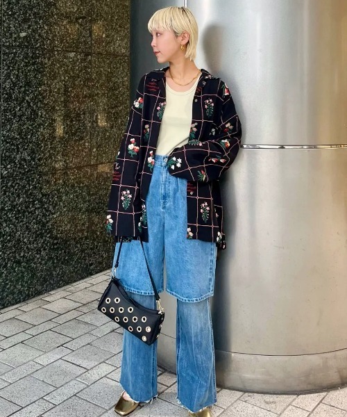 ROSE BUD（ローズバッド）の「(mag.by c)FLOWER EMBROIDERY SHIRTS（シャツ/ブラウス・レディース・ブラック・ONE SIZE）」の18枚目の写真