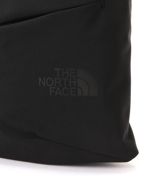 THE NORTH FACE（ザノースフェイス）の「THE NORTH FACE (ザ・ノース・フェイス）Pyrenees Shoulder L NM82508 ピレネーショルダーL（ショルダーバッグ・メンズ・ブラック・F）」の16枚目の写真