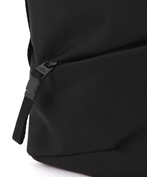 THE NORTH FACE（ザノースフェイス）の「THE NORTH FACE (ザ・ノース・フェイス）Pyrenees Shoulder L NM82508 ピレネーショルダーL（ショルダーバッグ・メンズ・ブラック・F）」の17枚目の写真