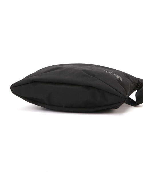 THE NORTH FACE（ザノースフェイス）の「THE NORTH FACE (ザ・ノース・フェイス）Pyrenees Shoulder L NM82508 ピレネーショルダーL（ショルダーバッグ・メンズ・ブラック・F）」の22枚目の写真