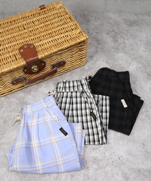 DILASH（ディラッシュ）の「チェック柄5分丈パンツ（その他パンツ・キッズ・ブラック/サックスブルー/ネイビー・80/90/100/110/120/130/140）」の6枚目の写真