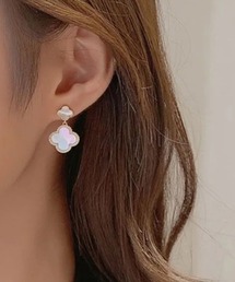 Coo+i（クーイ）の「クローバーデザインピアス（ピアス（両耳用））」