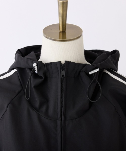one after another NICE CLAUP（ワンアフターアナザーナイスクラップ）の「サイドラインリボンブルゾン（ブルゾン・レディース・ベージュ/ブラック/アイボリー・FREE）」の7枚目の写真