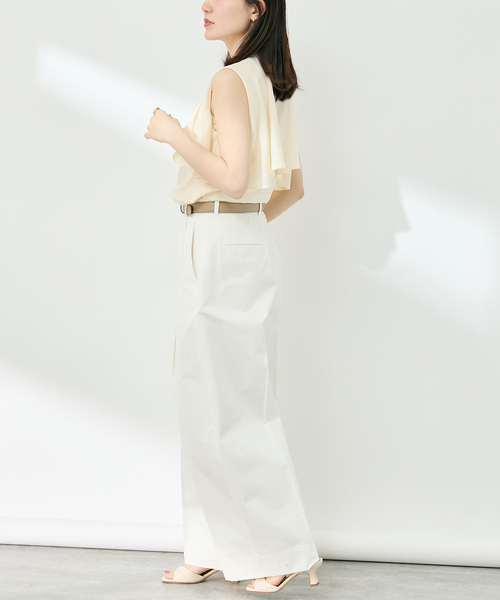 VERMEIL par iena(ヴェルメイユパーイエナ)の「チノワイドパンツ(チノパンツ・レディース・ベージュ/ホワイト・36/38/40)」の10枚目の写真
