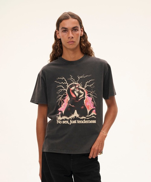 G.V.G.V. - さえ carne bollente Tシャツ Tシャツ – Carne Bollente