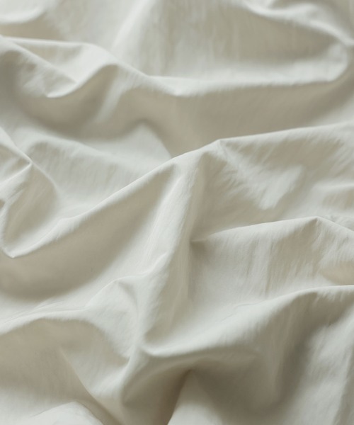 etoll.（エトル）の「タフタボリュームオフショルワンピース（ワンピース・レディース・ブラウン/アイボリー/ブラック・M）」の15枚目の写真