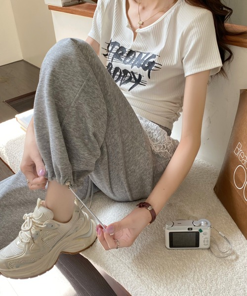 Sibra(シブラ)の「レース切替スウェットパンツ(スウェットパンツ・レディース・グレー/ホワイト/ブラック/ホワイト系/ブラック系/グレー系・M/L)」の10枚目の写真