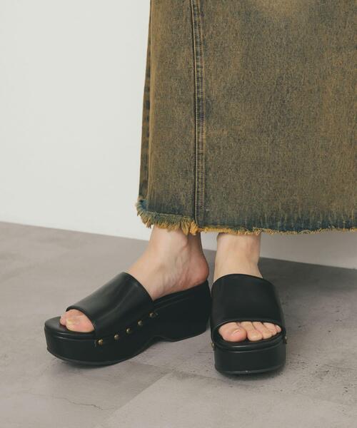 KBF（ケイビーエフ）の「スタッズサボサンダル（サンダル・レディース・ブラック/ブラウン・37/38）」の14枚目の写真