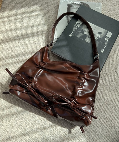 WEGO（ウィゴー）の「WEGO/ギャザーリボンハーフムーンバッグ（ハンドバッグ・レディース・スカイブルー/ブラック/ダークブラウン・FREE）」の8枚目の写真