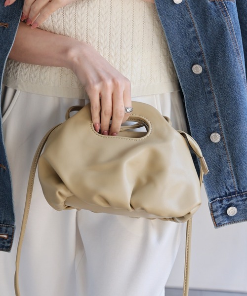 sakishimatokyo(サキシマトーキョー)の「【2WAY】合皮ショルダーバッグ/ギャザー/BAG/バック(ショルダーバッグ・レディース・オフホワイト/ブラック/ベージュ・FREE)」の8枚目の写真