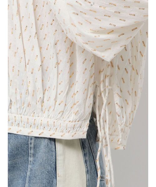 Ungrid(アングリッド)の「【Htage】ラメドビーサイドスリットボリュームブラウス(シャツ/ブラウス・レディース・ブラック/オフホワイト・FREE)」の18枚目の写真