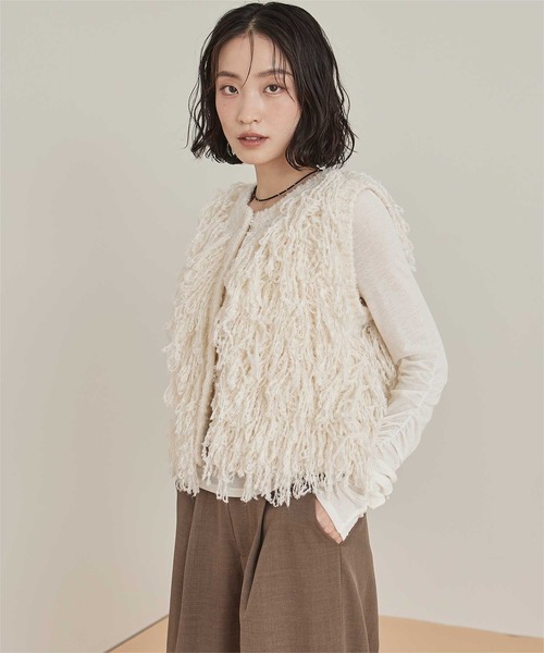 miette（ミエット）の「フリンジニットベスト（ベスト・レディース・チャコール/アイボリー/ブラウン・FREE）」の21枚目の写真