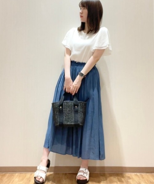Honeys（ハニーズ）の「【ハニさら・接触冷感・ＵＶカット】ハートネックトップス（Tシャツ/カットソー・レディース・オレンジ系その他/アイボリー/サックスブルー/ブラック/ボルドー・L/LL/M/S）」の6枚目の写真