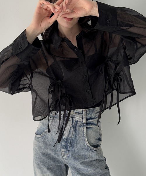 junoah(ジュノア)の「リボンタックシアーシャツ(シャツ/ブラウス・レディース・ブラック/クリーム/ホワイト・SMALL/MEDIUM/LARGE)」の3枚目の写真