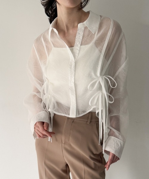 junoah(ジュノア)の「リボンタックシアーシャツ(シャツ/ブラウス・レディース・ブラック/クリーム/ホワイト・SMALL/MEDIUM/LARGE)」の7枚目の写真