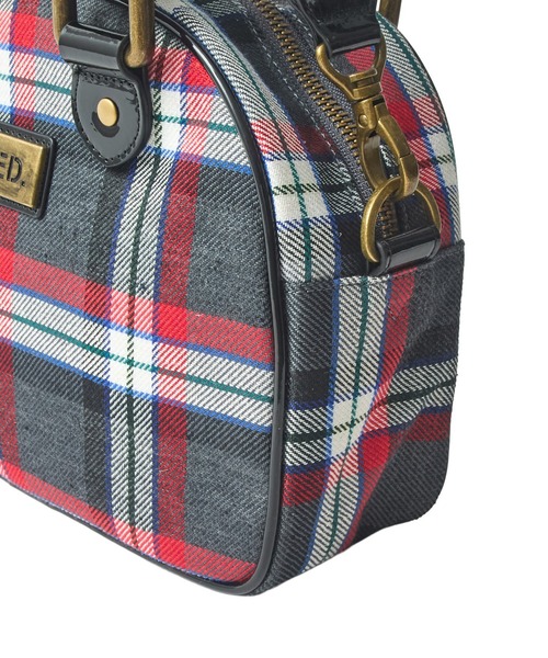 MILKFED.(ミルクフェド)の「PLAID PATTERN BOSTON BAG(ショルダーバッグ・レディース・ブラック/レッド/チャコール・ONE SIZE)」の21枚目の写真