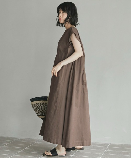 Doux archives（ドゥアルシーヴ）の「フレンチスキッパーボイルワンピース（ワンピース・レディース・ブラウン/キャメル/チャコールグレー・38）」の6枚目の写真