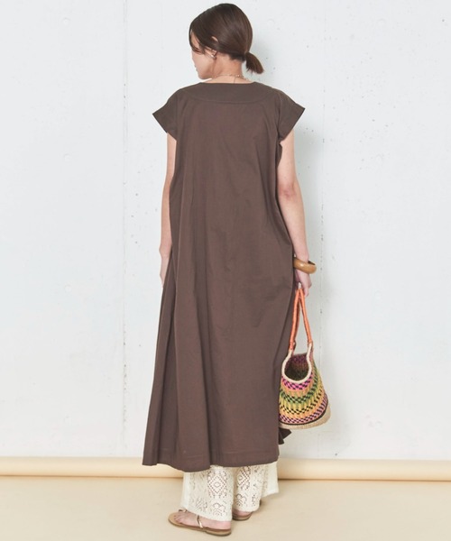 Doux archives（ドゥアルシーヴ）の「フレンチスキッパーボイルワンピース（ワンピース・レディース・ブラウン/キャメル/チャコールグレー・38）」の20枚目の写真