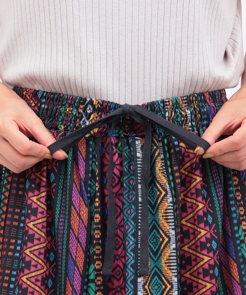 チチカカ(チチカカ)の「ファブリックプリントジャージースカート(スカート・レディース・ベージュ/ブラウン/ブラック・MEDIUM/LARGE)」の13枚目の写真