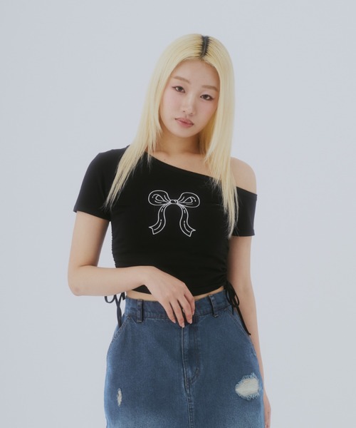 GAB GAB(ガブガブ)の「ワンオフショルトップス(Tシャツ/カットソー・レディース・ブラック/ホワイト・FREE)」の11枚目の写真