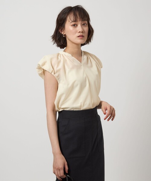 green label relaxing(グリーンレーベルリラクシング)の「バルーンスリーブ ブラウス(シャツ/ブラウス・レディース・ライトブルー/ブラック/オフホワイト・FREE)」の11枚目の写真
